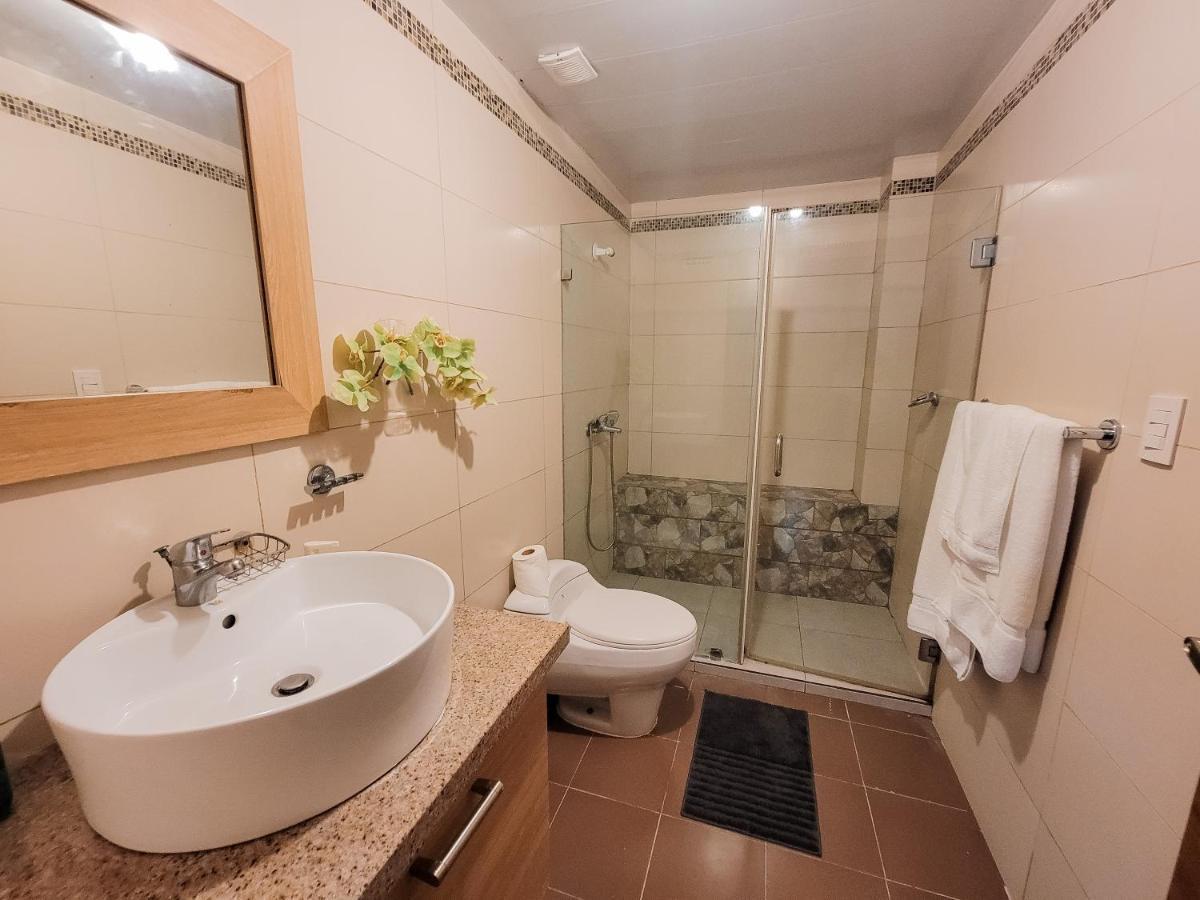 Marbella Towers Beachfront 2 Bedrooms Juan Dolio Exterior foto